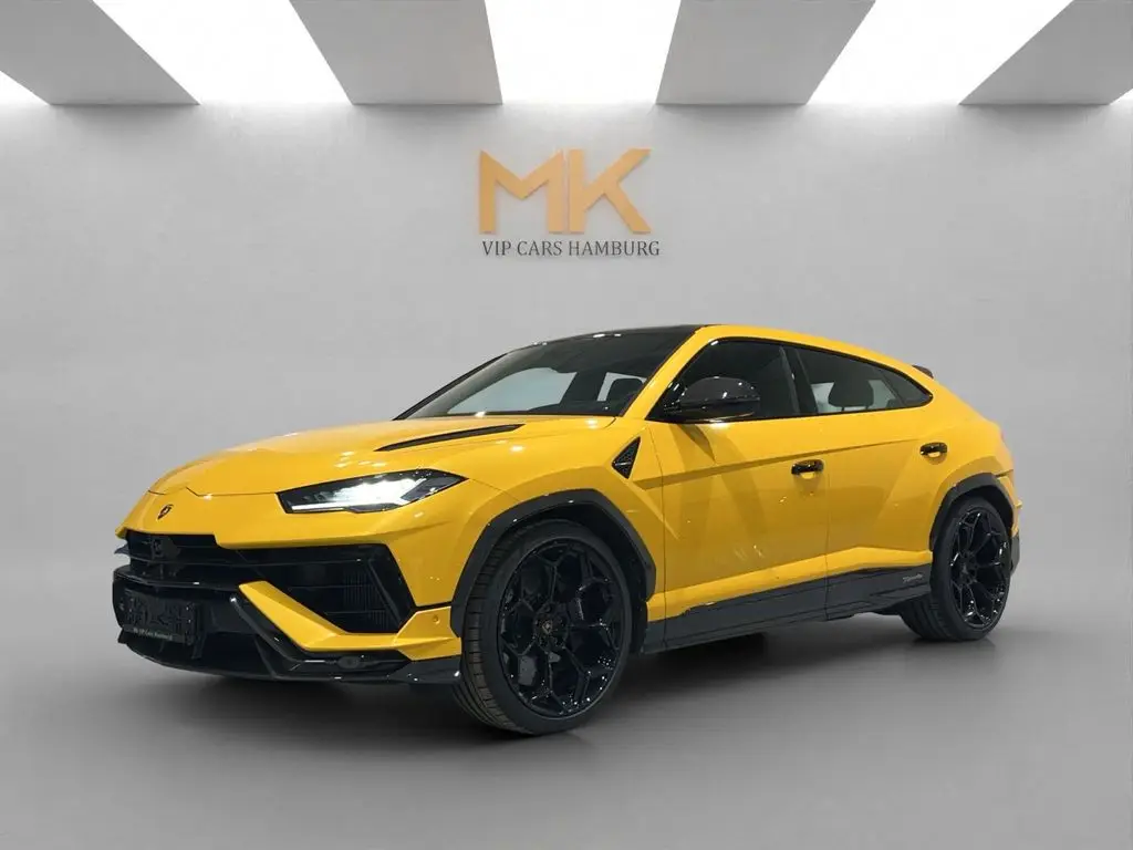 Photo 1 : Lamborghini Urus 2023 Petrol