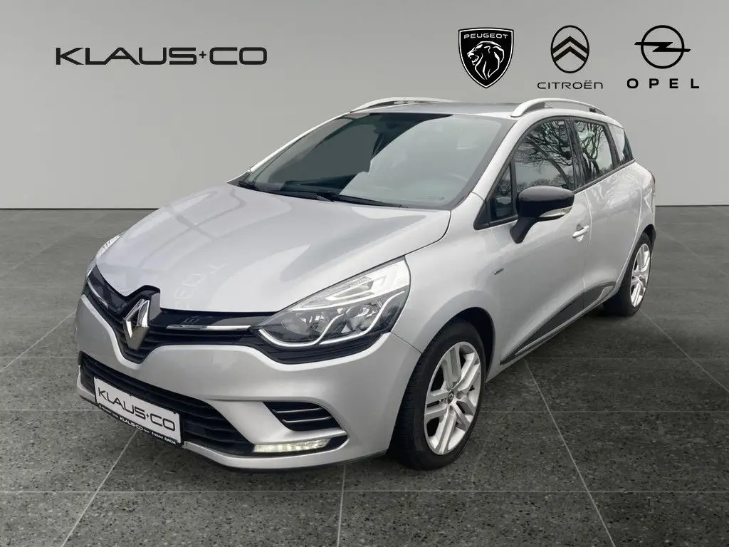 Photo 1 : Renault Clio 2020 Essence