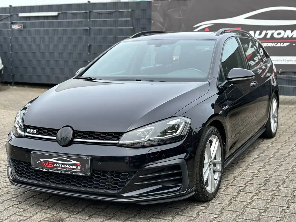 Photo 1 : Volkswagen Golf 2017 Diesel