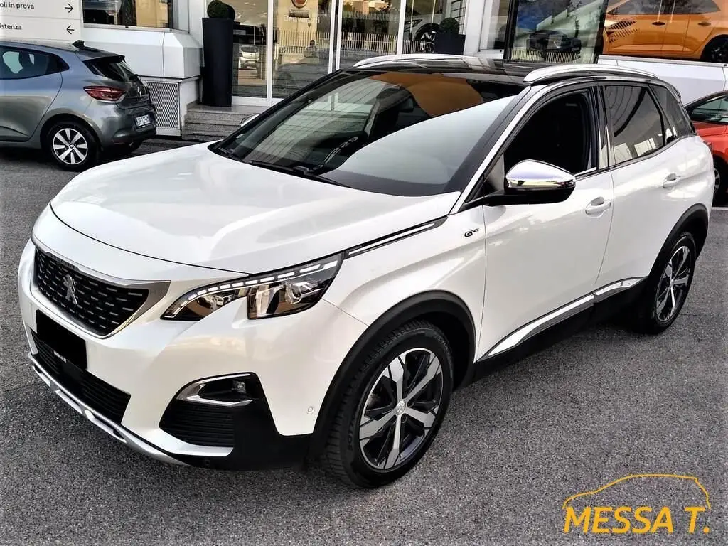 Photo 1 : Peugeot 3008 2018 Diesel