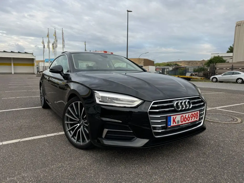 Photo 1 : Audi A5 2019 Petrol