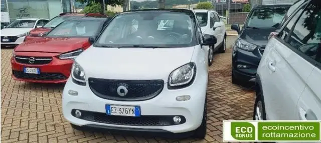 Photo 1 : Smart Forfour 2015 Petrol