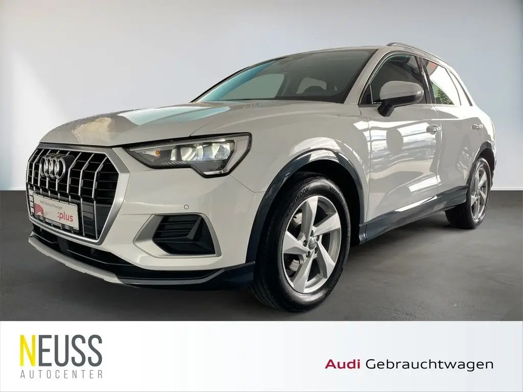 Photo 1 : Audi Q3 2020 Petrol