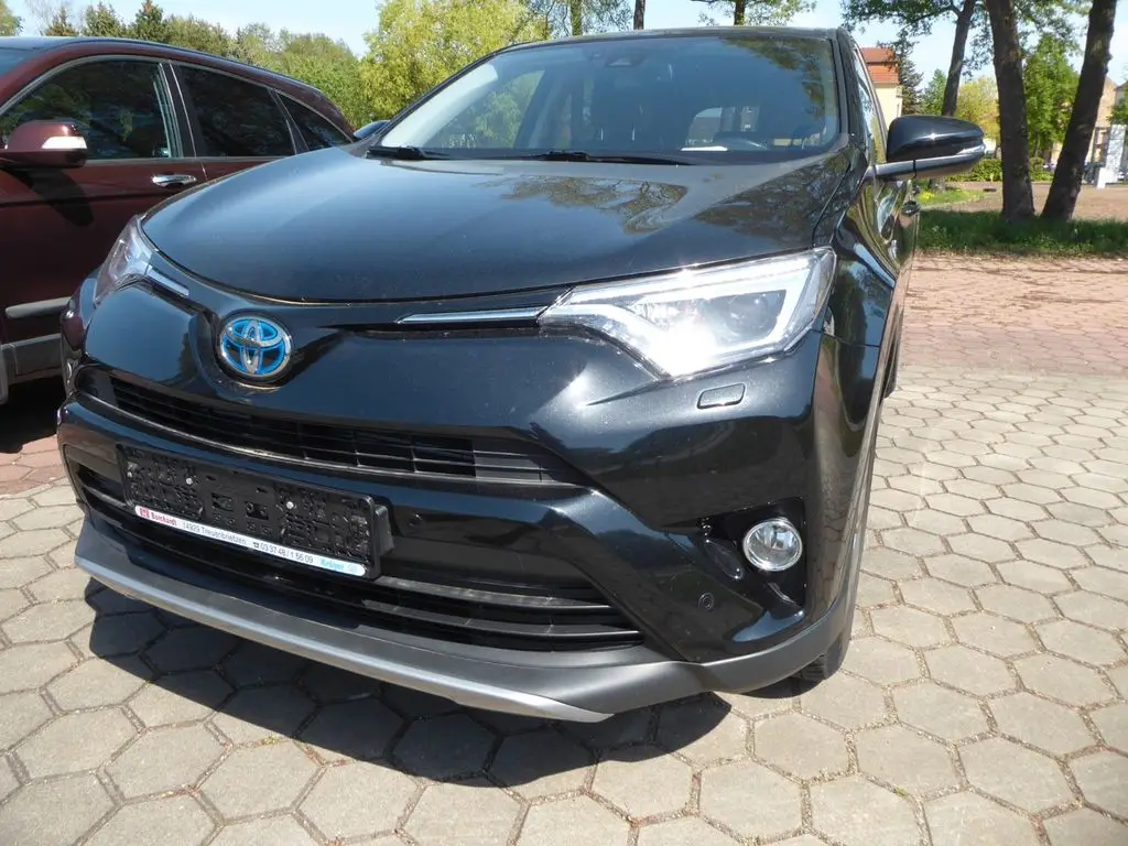 Photo 1 : Toyota Rav4 2017 Hybride