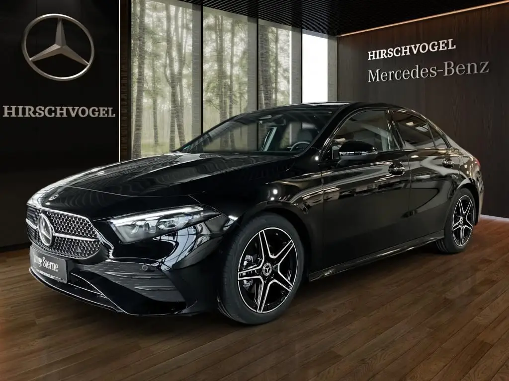 Photo 1 : Mercedes-benz Classe A 2023 Essence