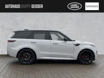 Photo 1 : Land Rover Range Rover Sport 2024 Diesel