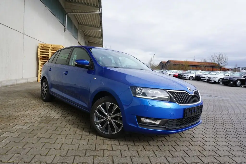 Photo 1 : Skoda Rapid 2017 Petrol