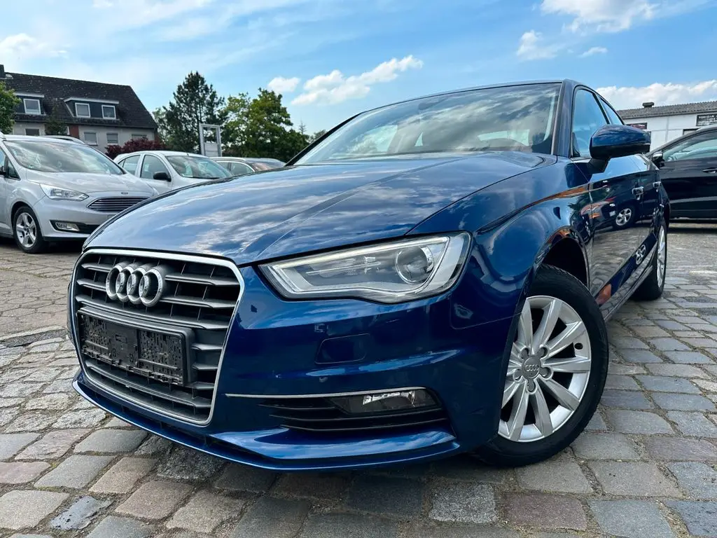 Photo 1 : Audi A3 2015 Petrol