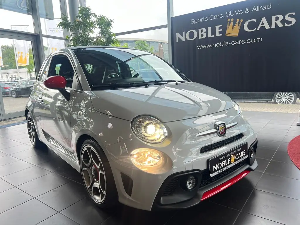 Photo 1 : Abarth 595 2020 Essence