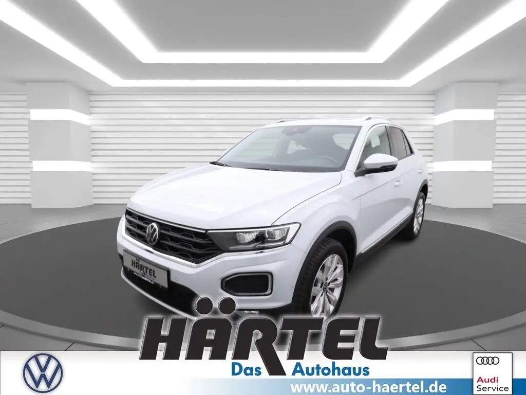 Photo 1 : Volkswagen T-roc 2021 Essence