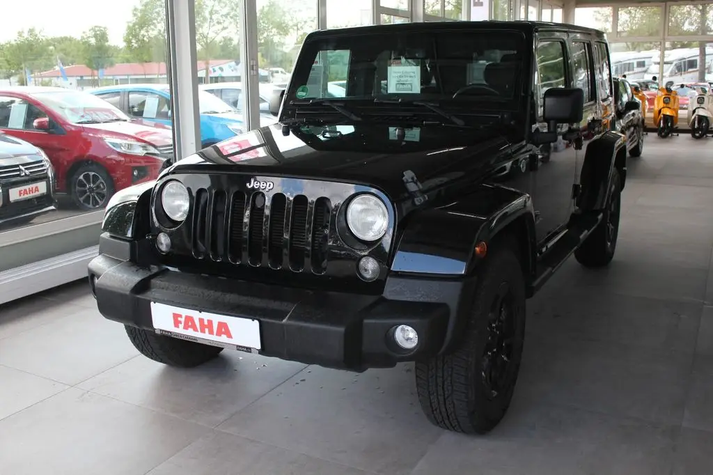 Photo 1 : Jeep Wrangler 2015 Petrol