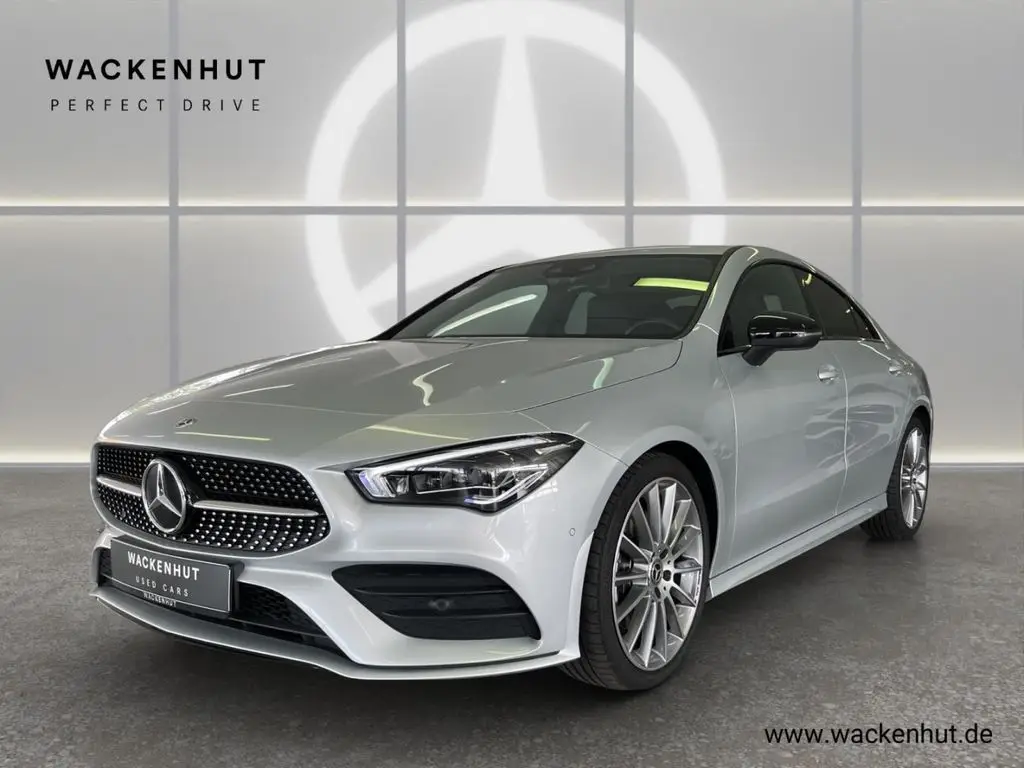 Photo 1 : Mercedes-benz Classe Cla 2023 Petrol