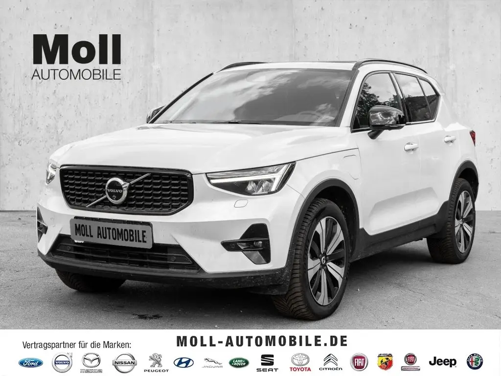 Photo 1 : Volvo Xc40 2023 Hybride