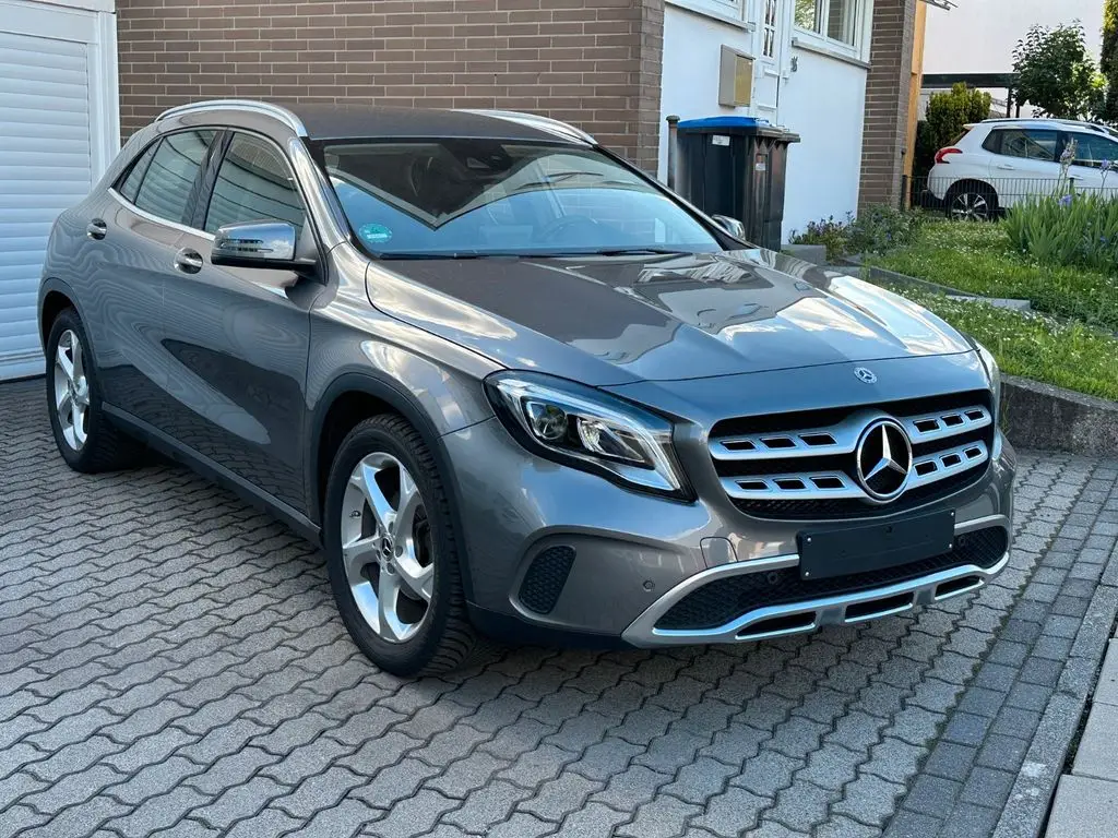 Photo 1 : Mercedes-benz Classe Gla 2019 Essence