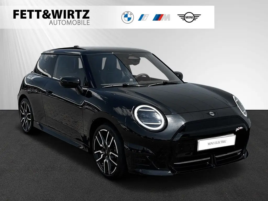 Photo 1 : Mini Cooper 2024 Not specified