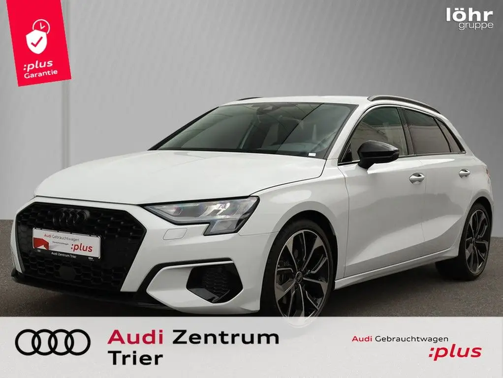 Photo 1 : Audi A3 2023 Essence