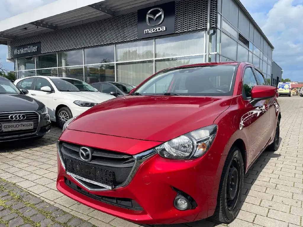 Photo 1 : Mazda 2 2017 Essence