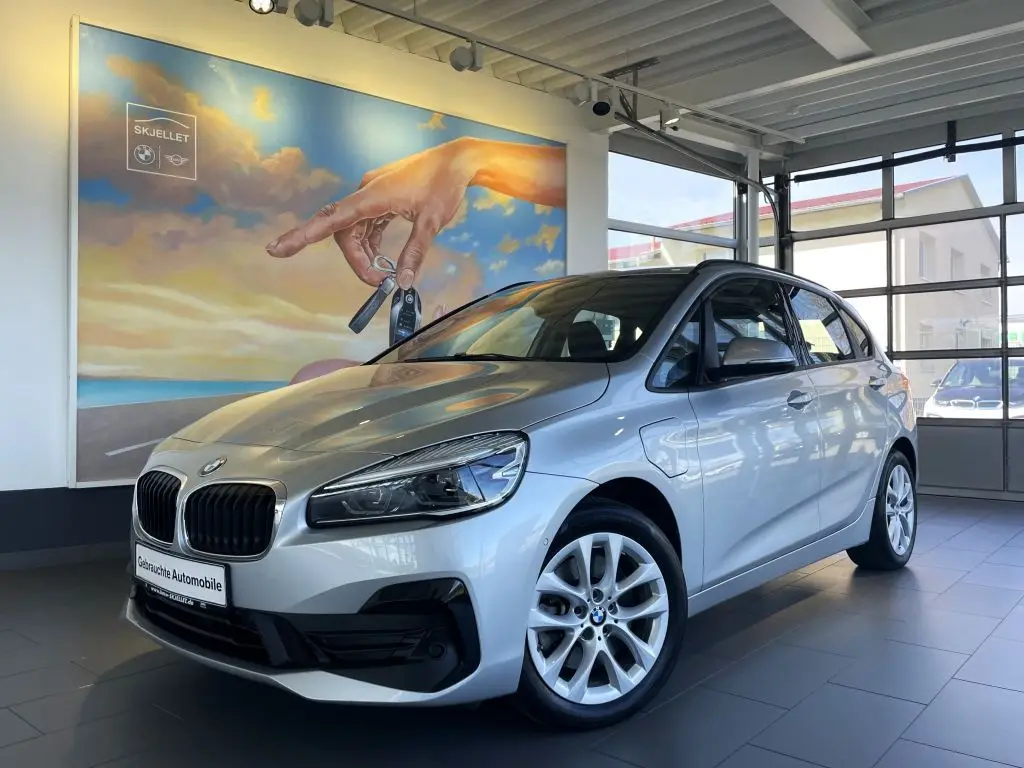 Photo 1 : Bmw Serie 2 2019 Hybride