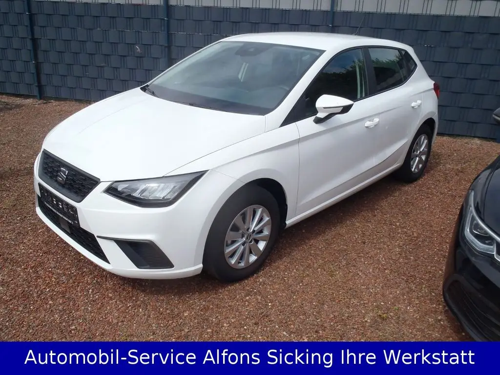 Photo 1 : Seat Ibiza 2022 Petrol