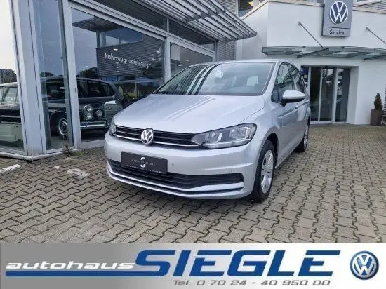 Photo 1 : Volkswagen Touran 2018 Essence