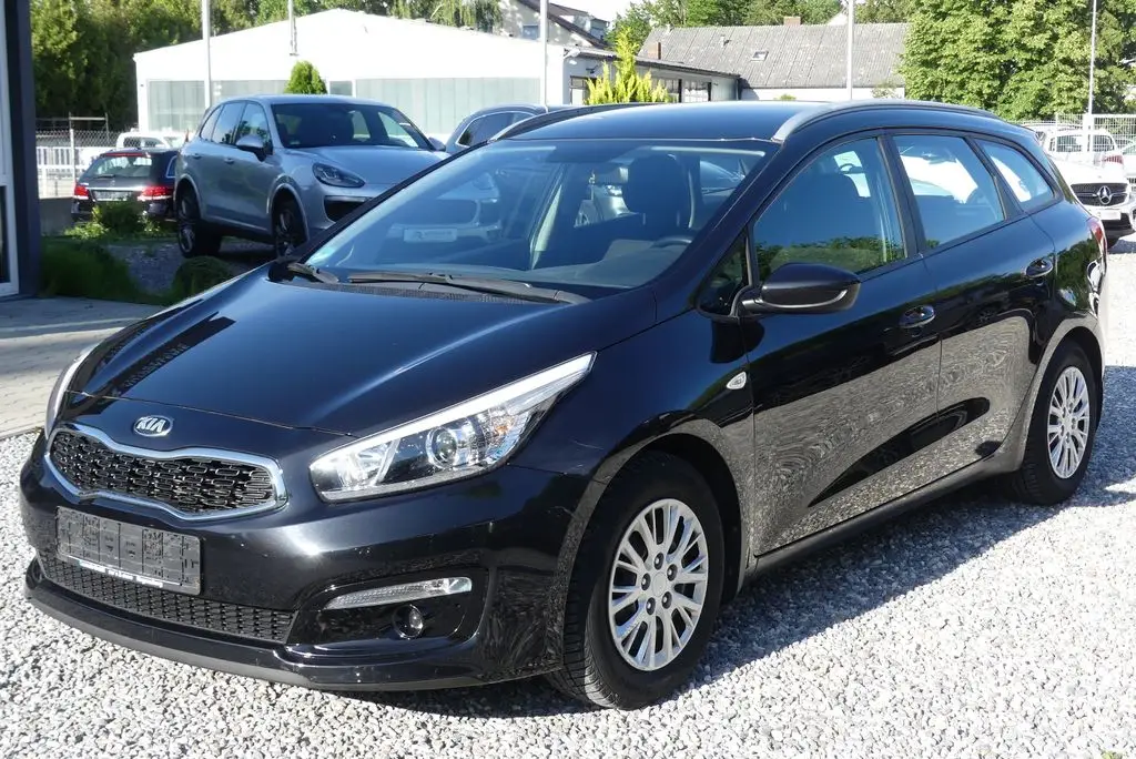 Photo 1 : Kia Ceed 2018 Essence