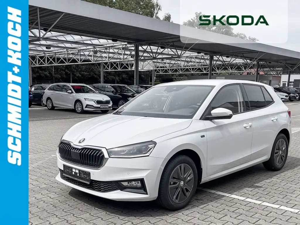 Photo 1 : Skoda Fabia 2024 Petrol