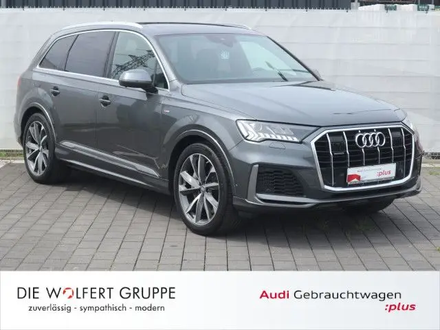 Photo 1 : Audi Q7 2020 Hybrid