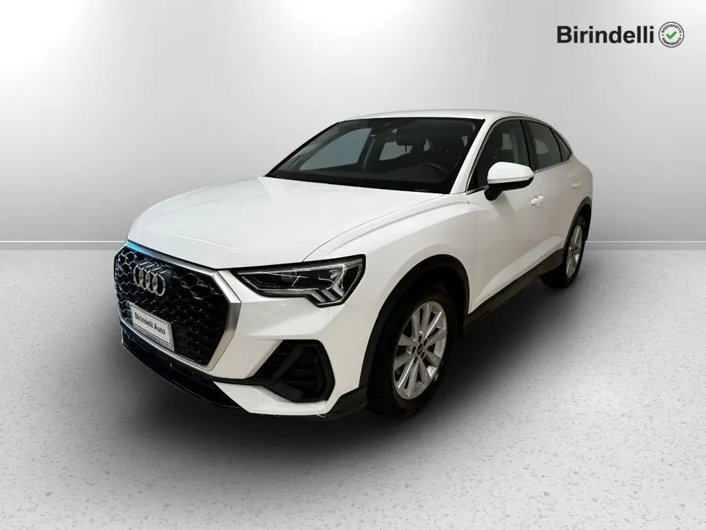 Photo 1 : Audi Q3 2021 Diesel