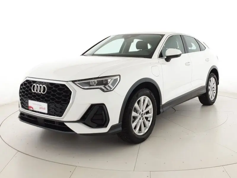 Photo 1 : Audi Q3 2021 Autres