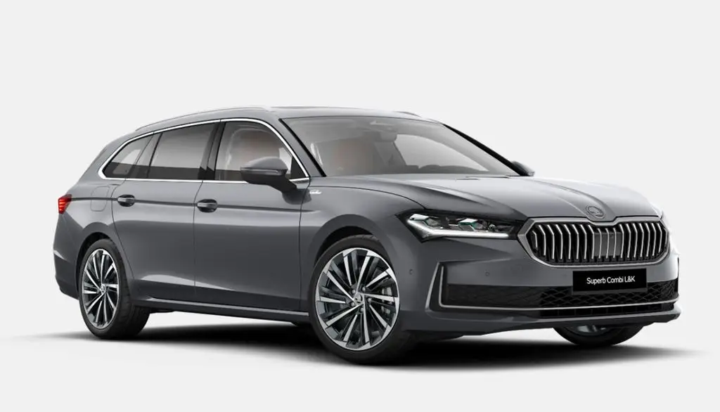 Photo 1 : Skoda Superb 2024 Petrol