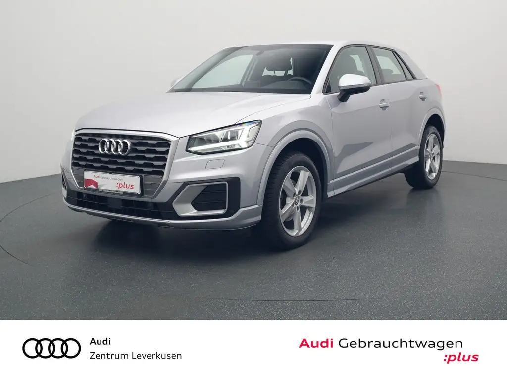 Photo 1 : Audi Q2 2021 Diesel