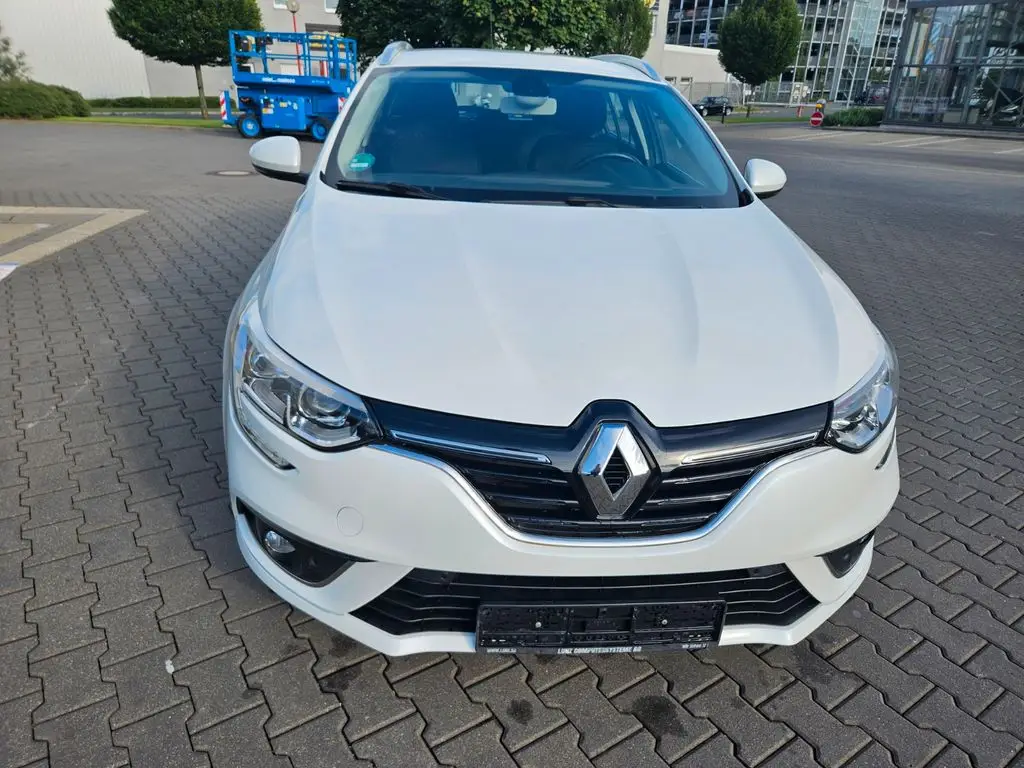 Photo 1 : Renault Megane 2018 Diesel