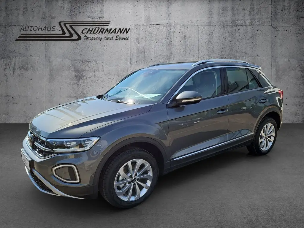 Photo 1 : Volkswagen T-roc 2024 Essence