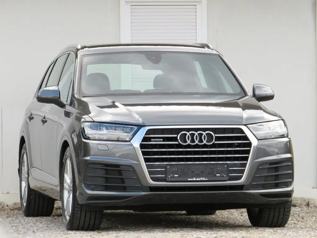 Photo 1 : Audi Q7 2017 Diesel