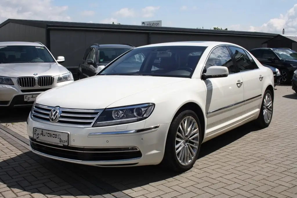 Photo 1 : Volkswagen Phaeton 2014 Essence