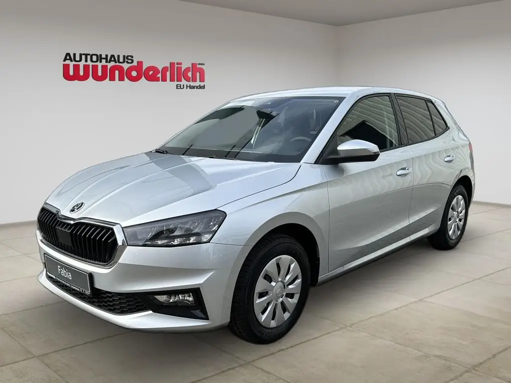 Photo 1 : Skoda Fabia 2024 Essence