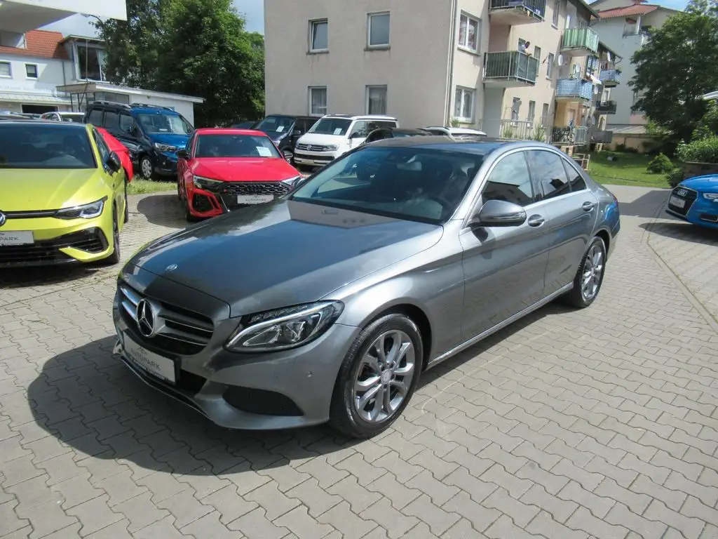 Photo 1 : Mercedes-benz Classe C 2017 Essence