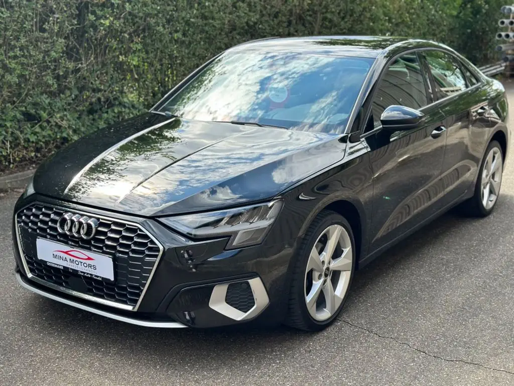 Photo 1 : Audi A3 2021 Petrol