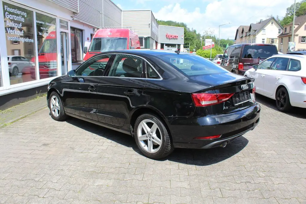 Photo 1 : Audi A3 2020 Diesel