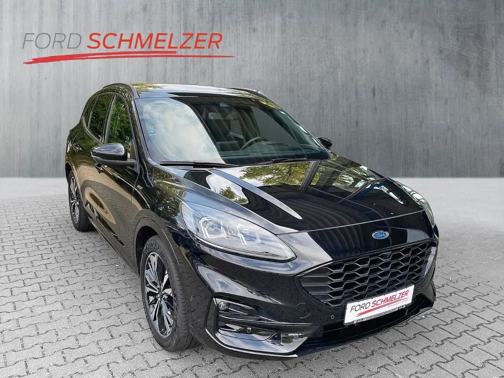 Photo 1 : Ford Kuga 2021 Essence