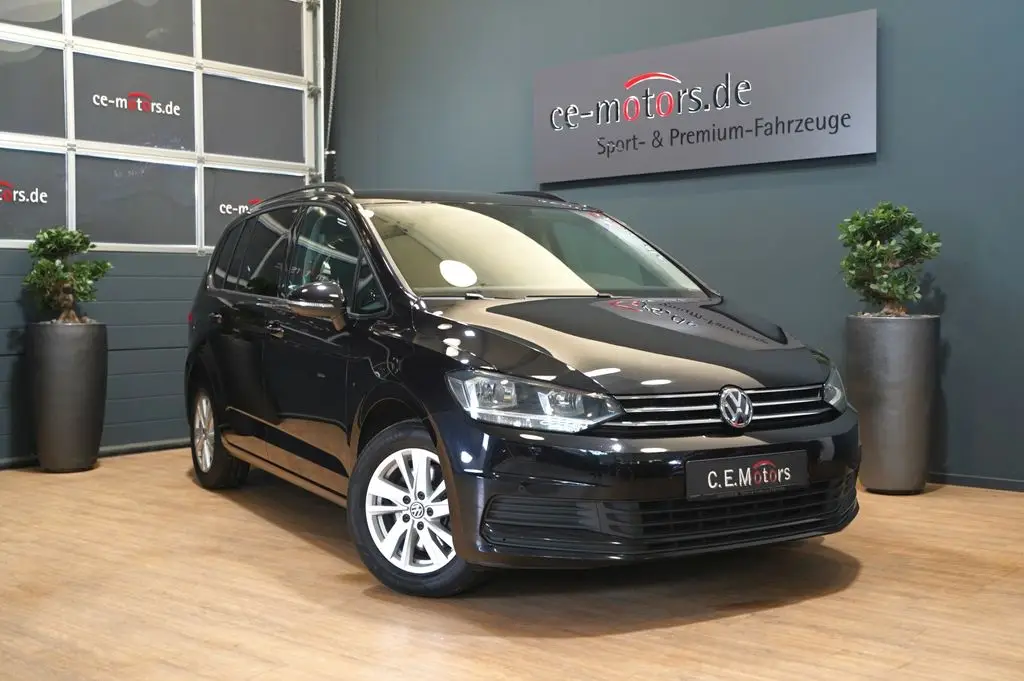 Photo 1 : Volkswagen Touran 2020 Diesel