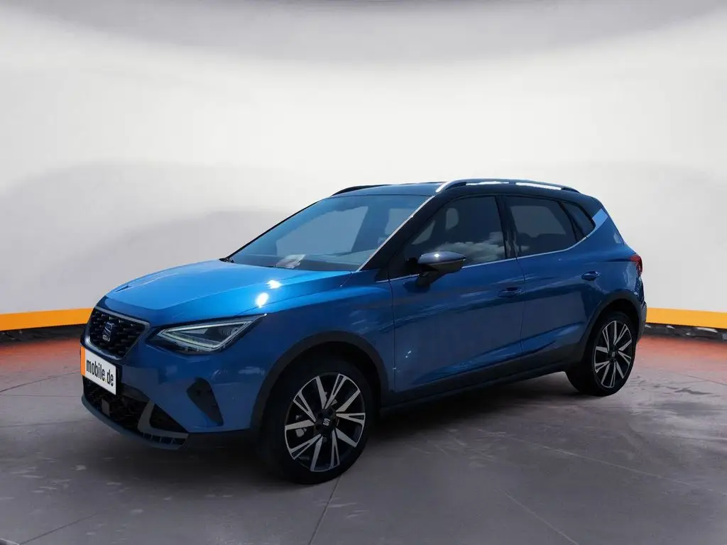 Photo 1 : Seat Arona 2024 Essence