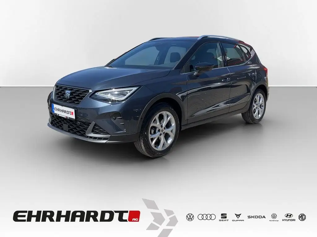 Photo 1 : Seat Arona 2024 Petrol