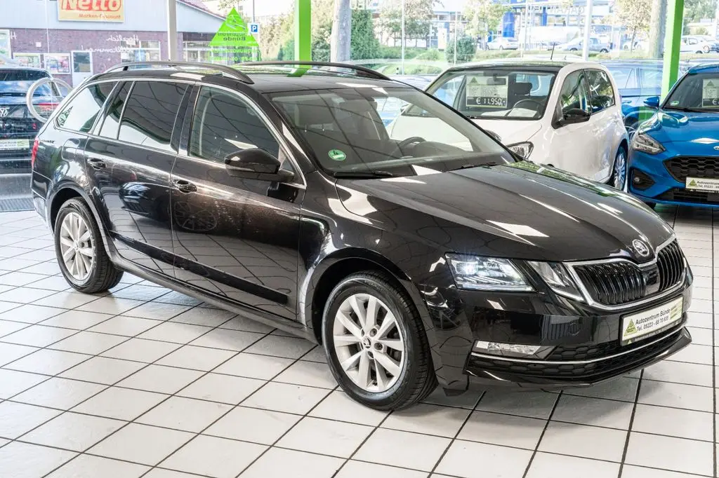 Photo 1 : Skoda Octavia 2017 Essence