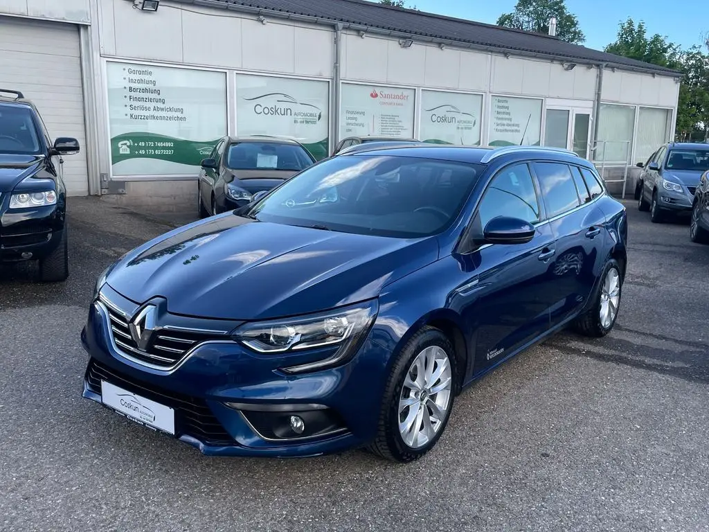 Photo 1 : Renault Megane 2018 Essence