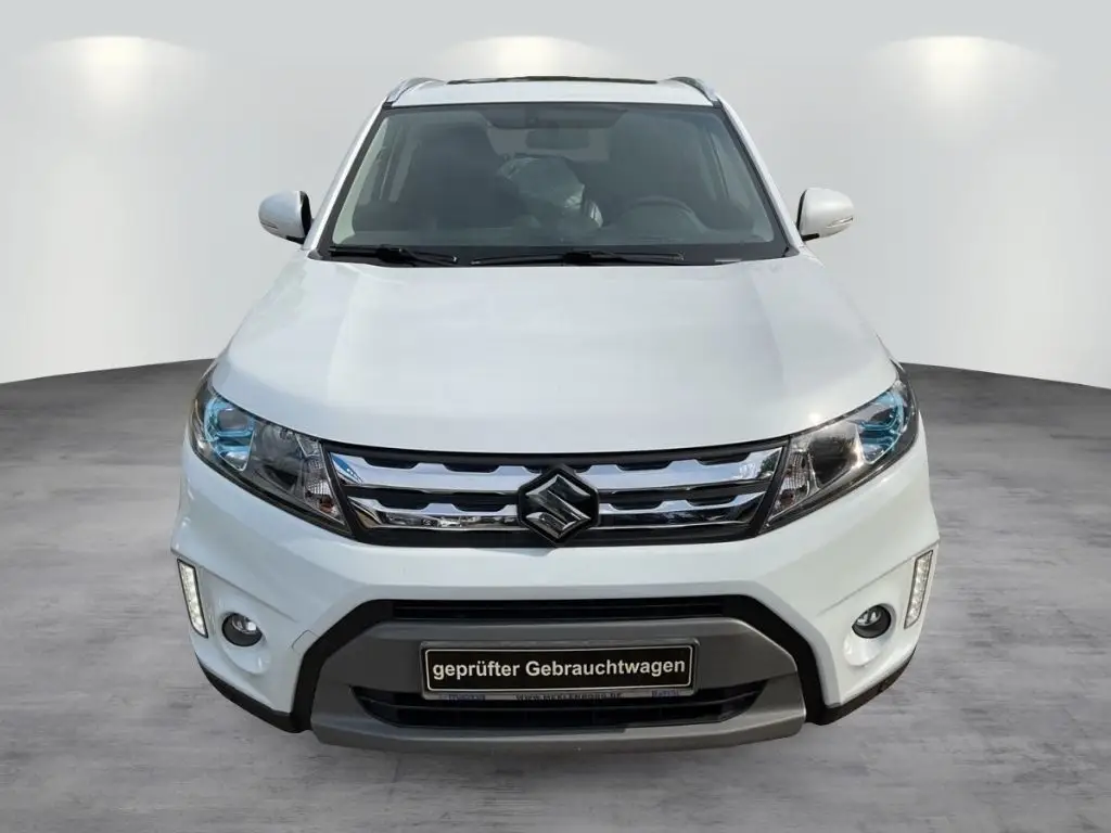 Photo 1 : Suzuki Vitara 2016 Petrol