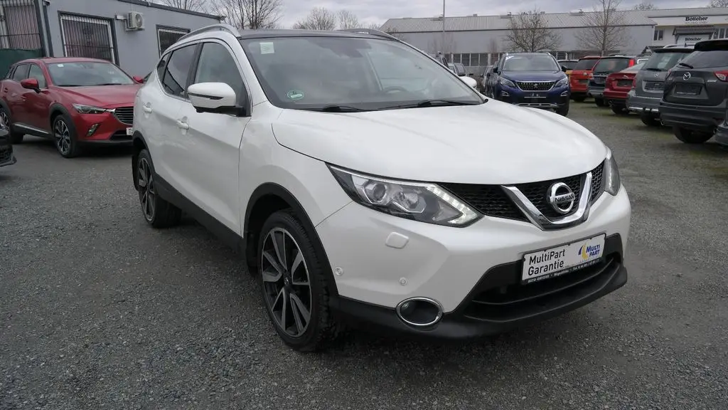 Photo 1 : Nissan Qashqai 2017 Essence