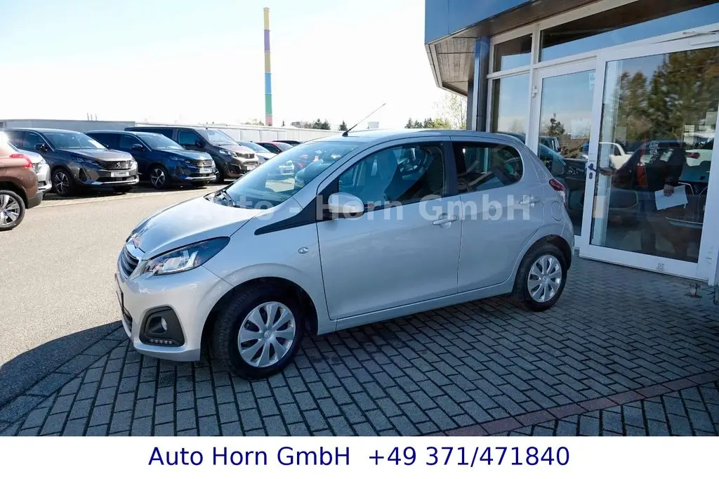 Photo 1 : Peugeot 108 2021 Essence