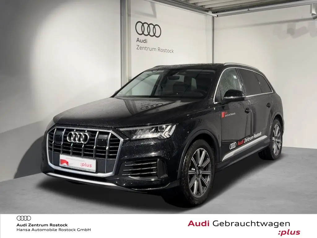 Photo 1 : Audi Q7 2021 Hybrid