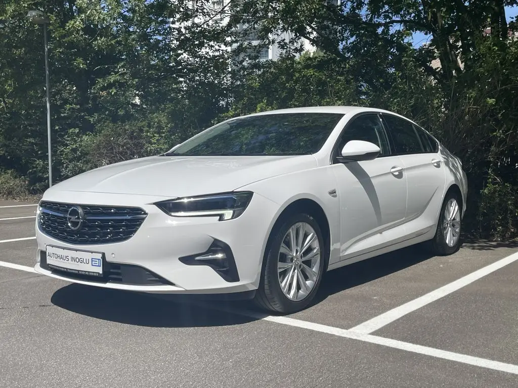 Photo 1 : Opel Insignia 2022 Diesel